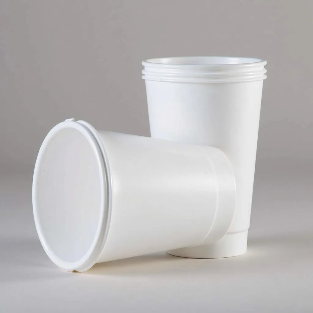 Disposable plastic cups for events and gatherings