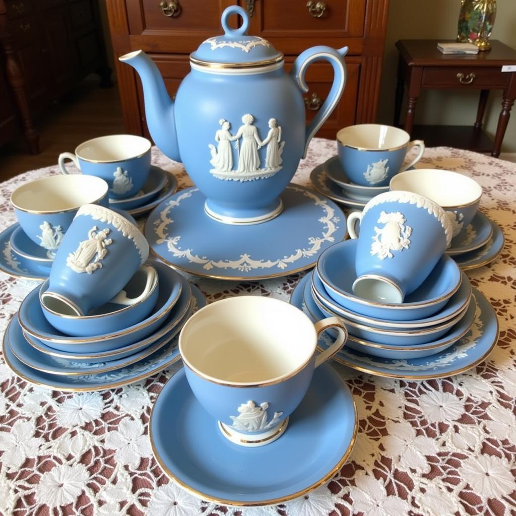 Bộ tách trà Wedgwood màu xanh cổ điển